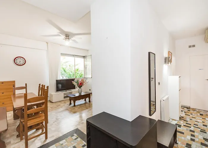 Garden Flat ميلان