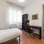 Διαμέρισμα Garden Flat *